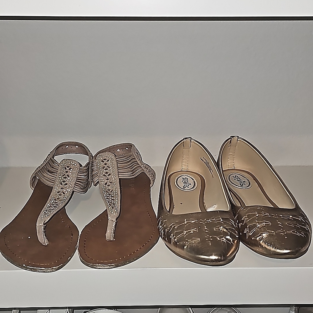 Shoe COMBO with Blush Pink Jeweled Thong Sandals and Rose Gold flats
